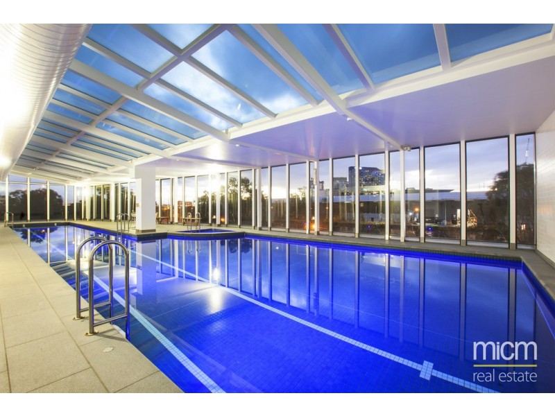 REF 070216/83 Whiteman Street, Southbank VIC 3006