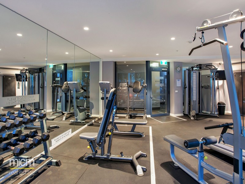 REF 070305/180 City Road, Southbank VIC 3006