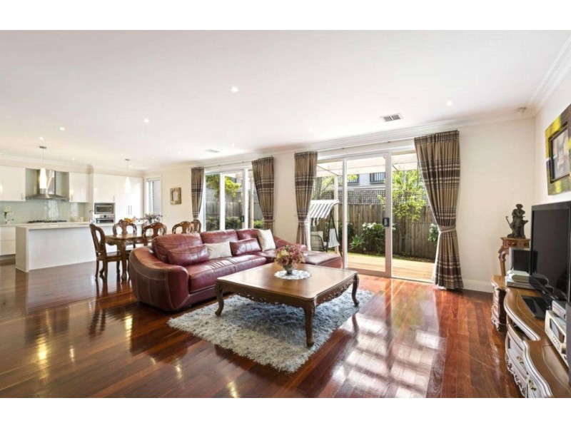 2/8 Evelina Street, Balwyn VIC 3103