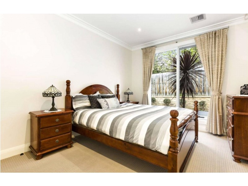 2/8 Evelina Street, Balwyn VIC 3103