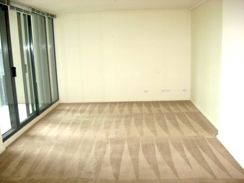 REF 070509/163 City Road, Southbank VIC 3006