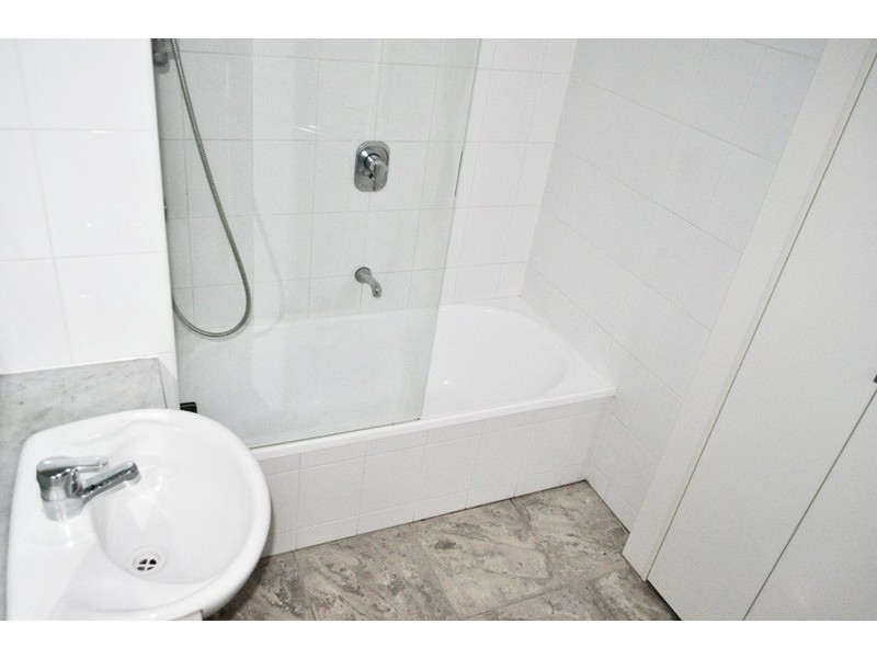 REF 070966/173 City Road, Southbank VIC 3006