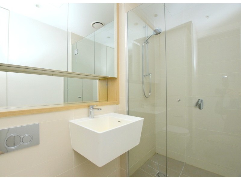 211/89 Roden Street, West Melbourne VIC 3003