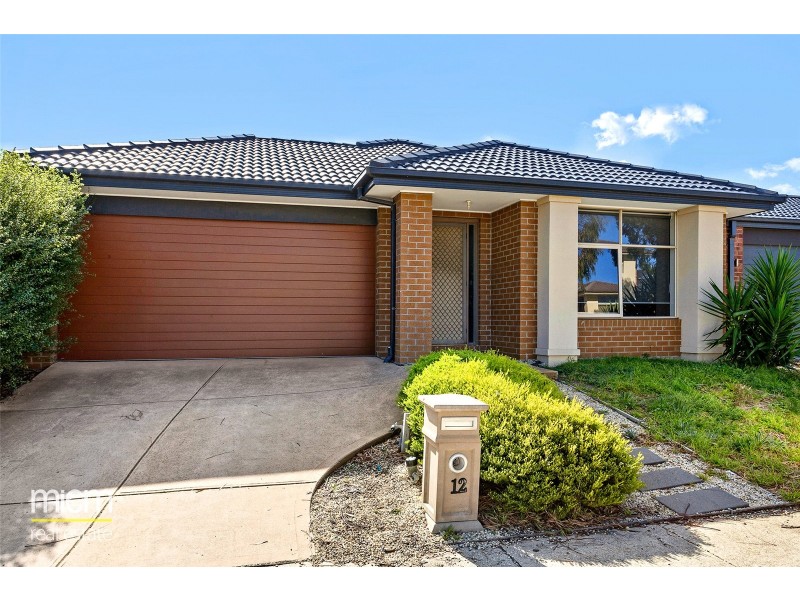 12 Baltic Circuit, Point Cook VIC 3030