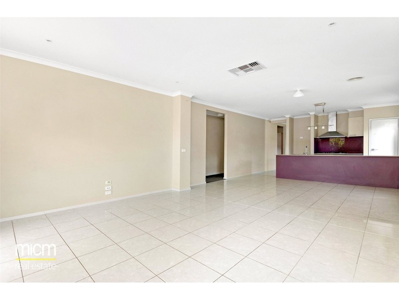 12 Baltic Circuit, Point Cook VIC 3030