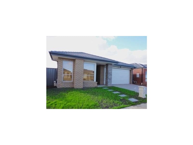 11 Garland Terrace, Point Cook VIC 3030