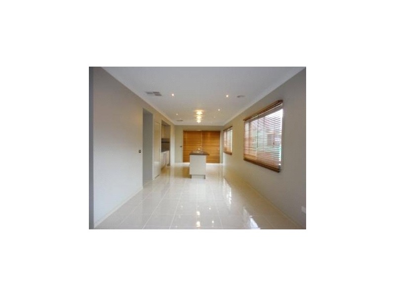 11 Garland Terrace, Point Cook VIC 3030