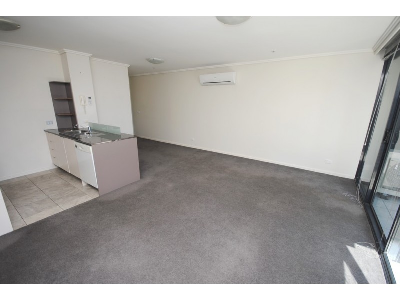 REF 071290/88 Kavanagh Street, Southbank VIC 3006