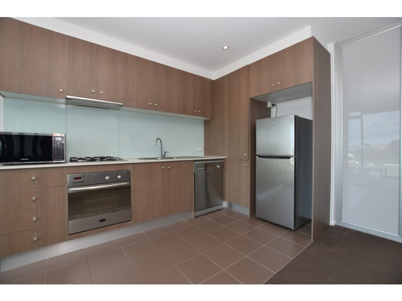 706/83 Queens Road, Melbourne VIC 3004