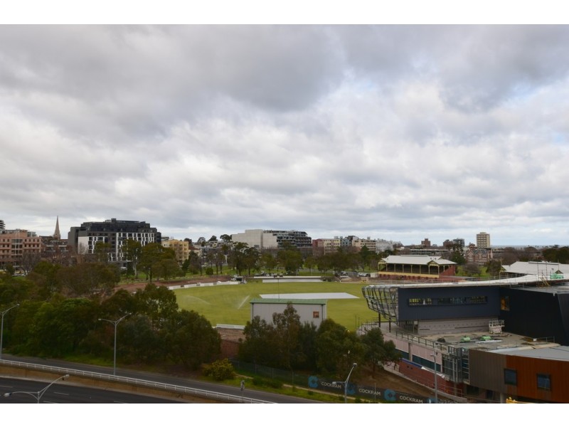 706/83 Queens Road, Melbourne VIC 3004