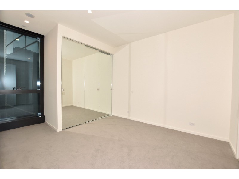 2217/70 Southbank Boulevard, Southbank VIC 3006