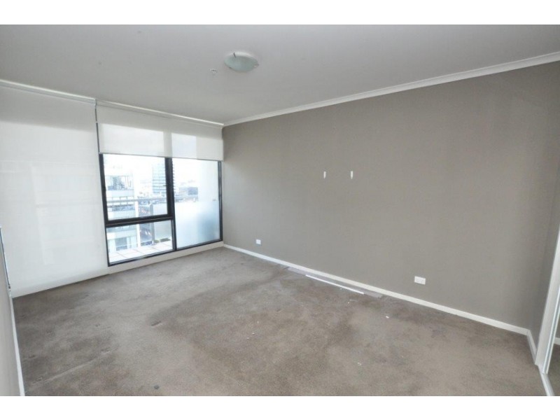 REF 071815/63 Dorcas Street, South Melbourne VIC 3205