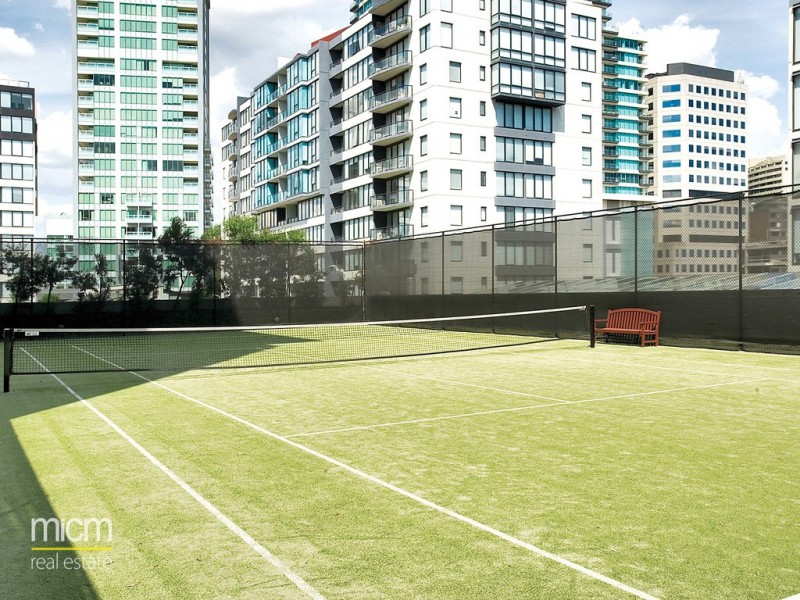 REF 071815/63 Dorcas Street, South Melbourne VIC 3205