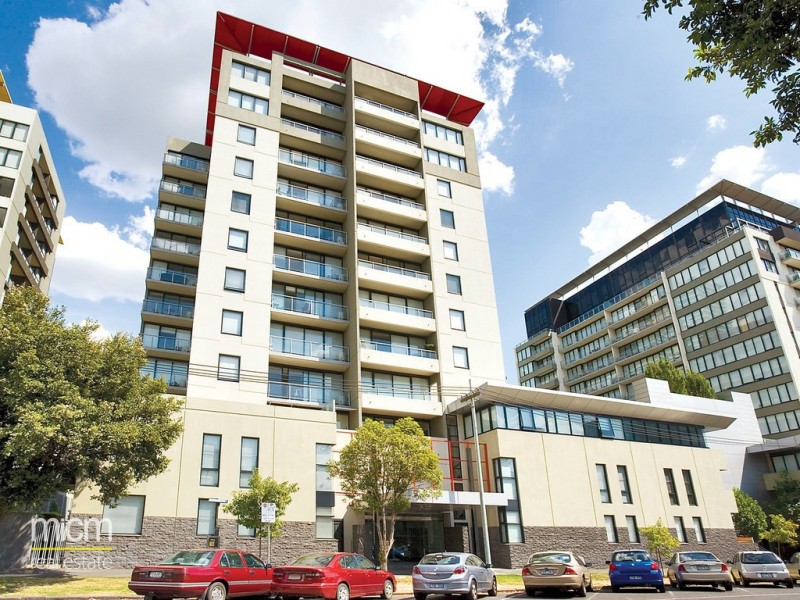 REF 071815/63 Dorcas Street, South Melbourne VIC 3205