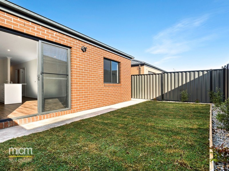 9 Conteve Way, Truganina VIC 3029