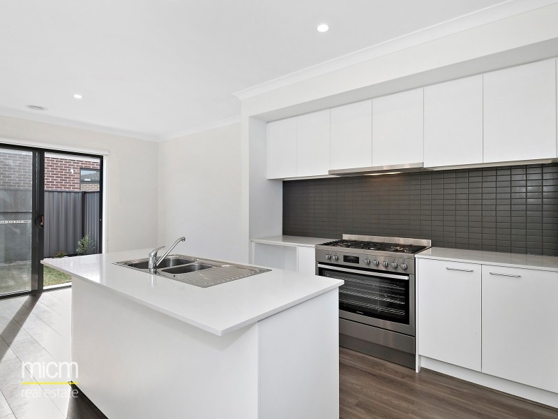 9 Conteve Way, Truganina VIC 3029