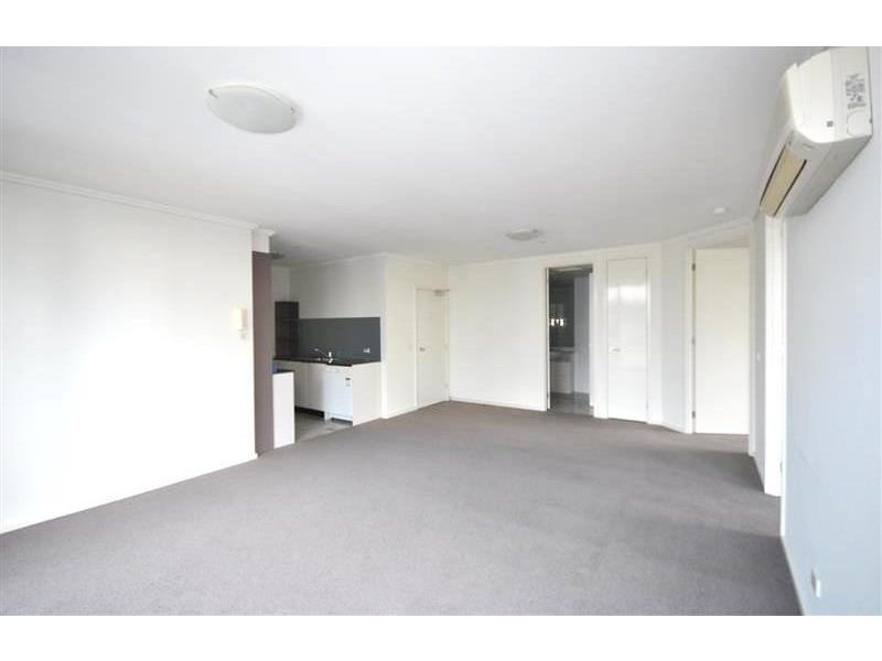 REF 071961/88 Kavanagh Street, Southbank VIC 3006