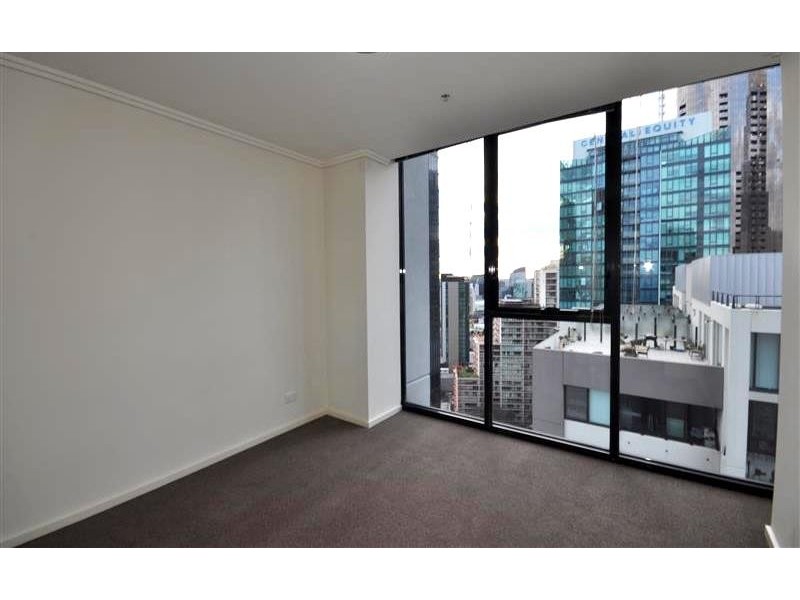REF 071961/88 Kavanagh Street, Southbank VIC 3006