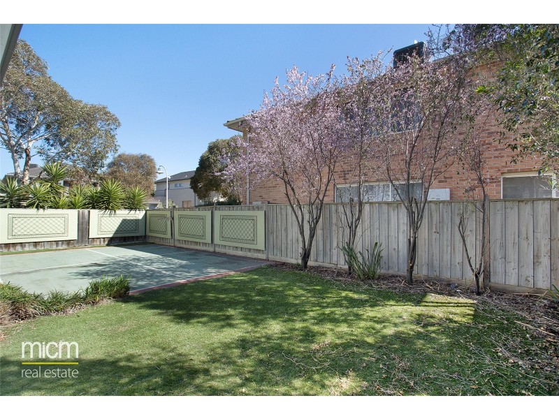 49 Eagleview Place, Point Cook VIC 3030