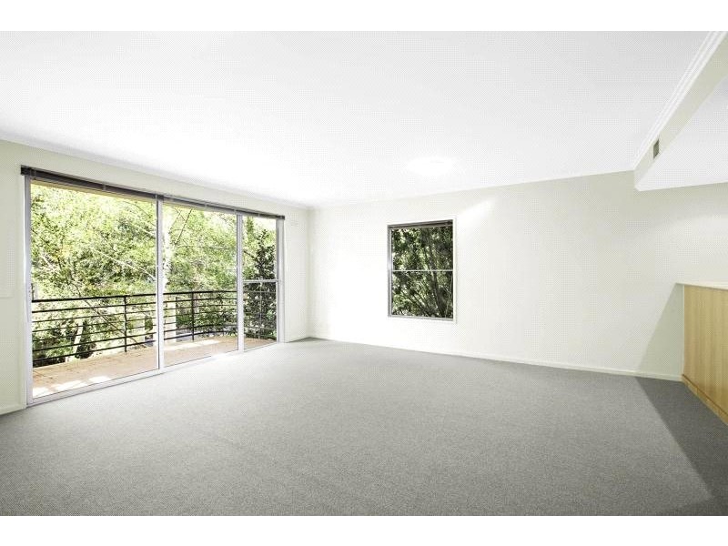 REF 072029/28 Jeffcott Street, West Melbourne VIC 3003