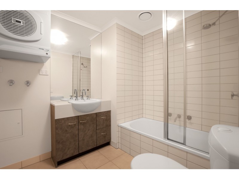 207/118 Dudley Street, West Melbourne VIC 3003