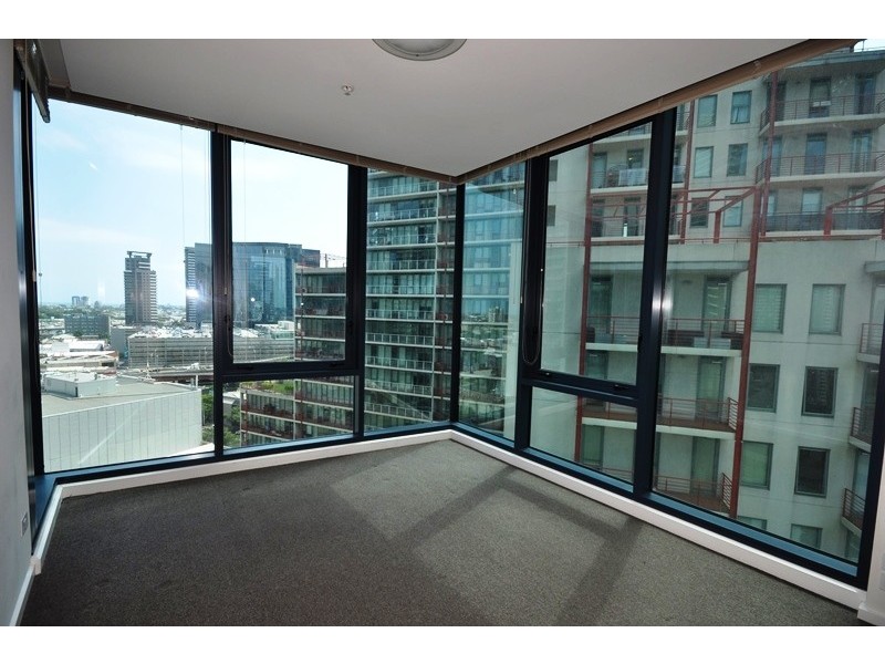 REF 072310/180 City Road, Southbank VIC 3006