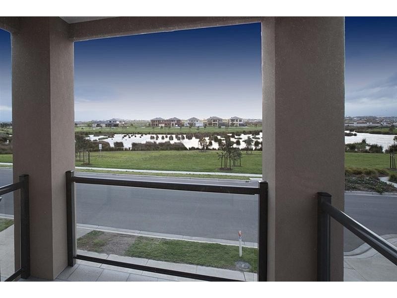 293 Boardwalk Boulevard, Point Cook VIC 3030