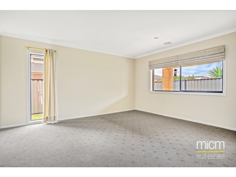 29 Wylie Way, Point Cook VIC 3030