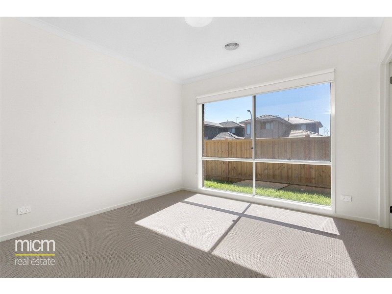 7 Topanga Street, Point Cook VIC 3030