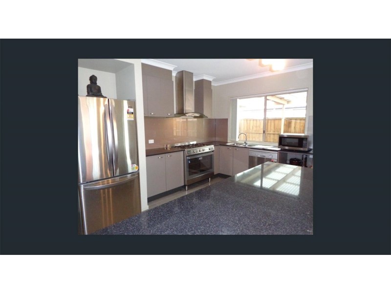 6 Ribbon Close, Point Cook VIC 3030