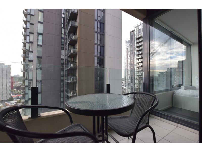 REF 072407/163 City Road, Southbank VIC 3006