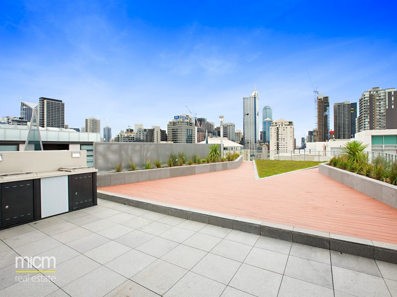 REF 072507/53 Batman Street, West Melbourne VIC 3003