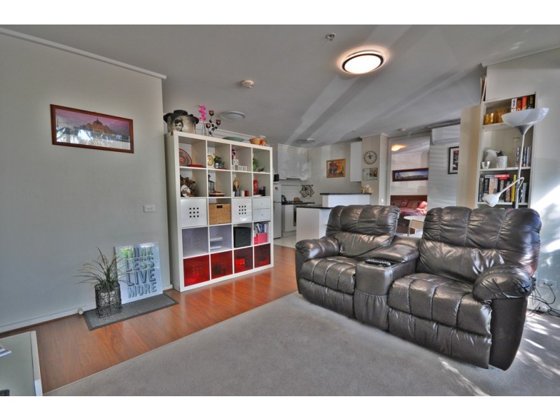 REF 07252/99 Whiteman Street, Southbank VIC 3006