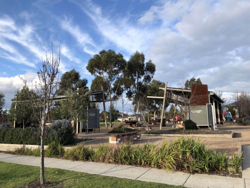 81 Malibu Boulevard, Point Cook VIC 3030