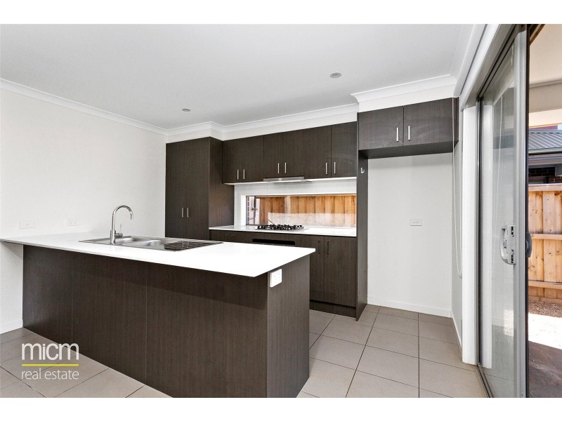 99 Carrick Street, Point Cook VIC 3030