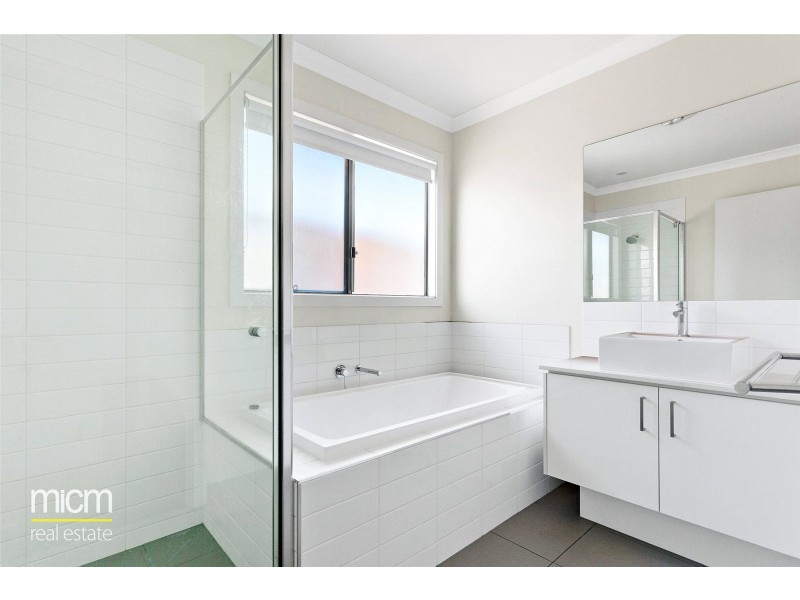99 Carrick Street, Point Cook VIC 3030