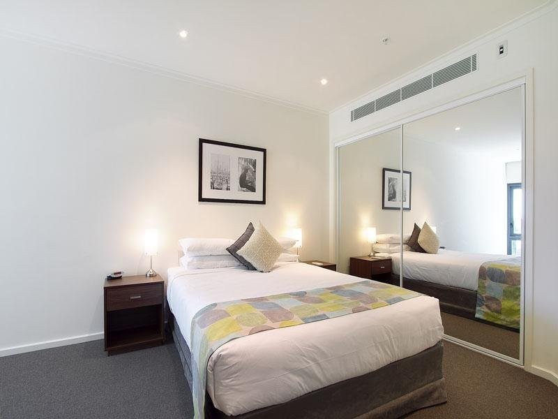 1112/180 City Road, Southbank VIC 3006