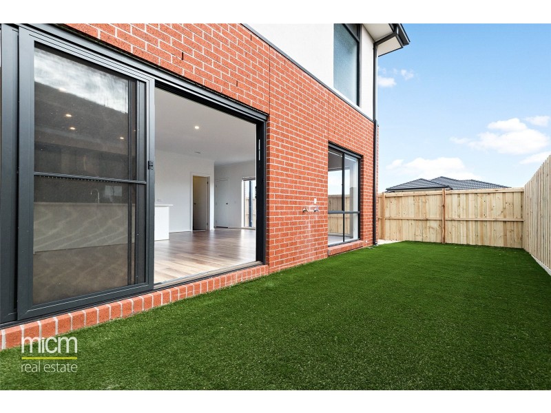 20 Battery Road, Point Cook VIC 3030