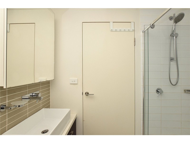 304/8 Sutherland Street, Melbourne VIC 3000