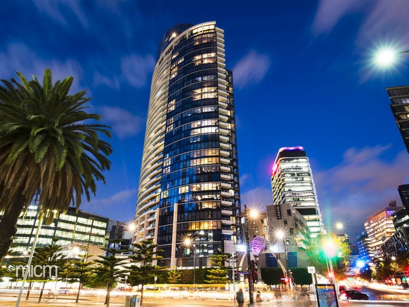 2807/100 Harbour Esplanade, Docklands VIC 3008