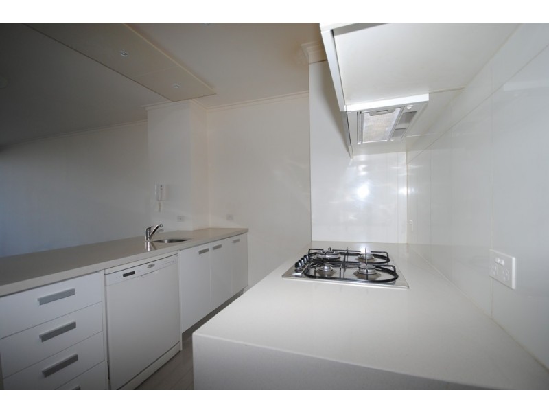 808/63 Whiteman Street, Southbank VIC 3006