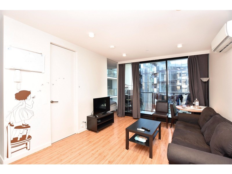 2812/33 Mackenzie Street, Melbourne VIC 3000
