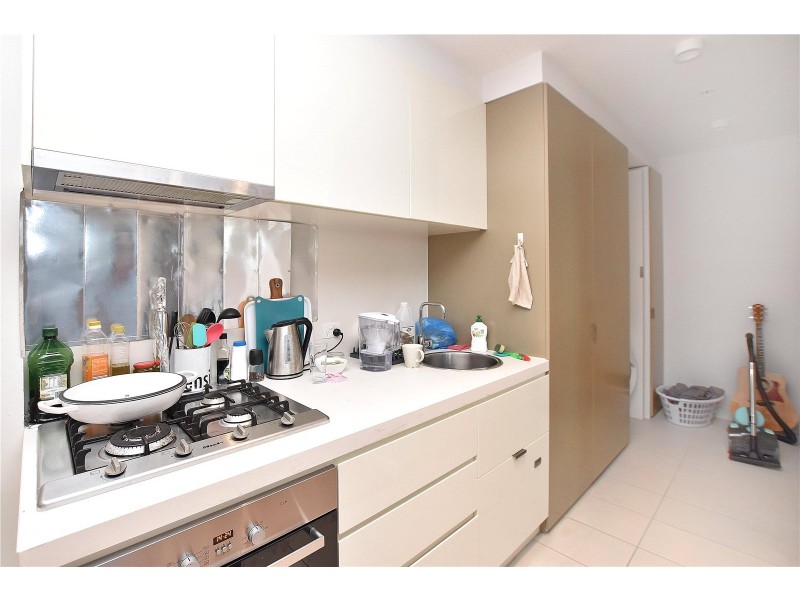 2812/33 Mackenzie Street, Melbourne VIC 3000