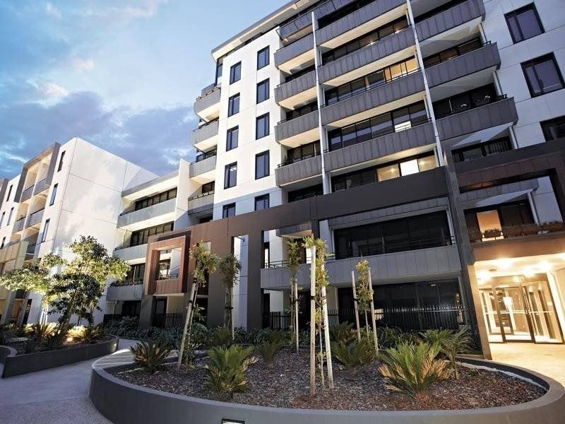 B302/55 Bay Street, Port Melbourne VIC 3207