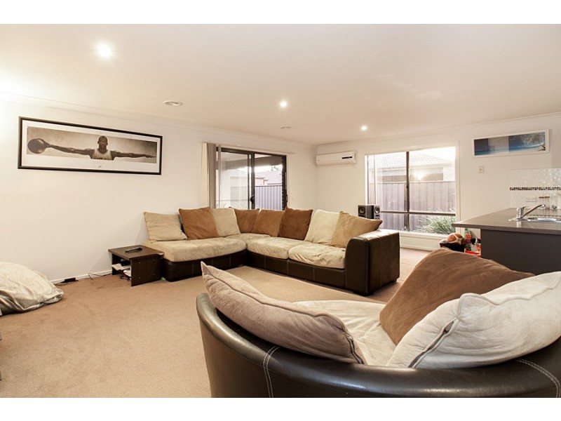 21 Marshall Terrace, Point Cook VIC 3030