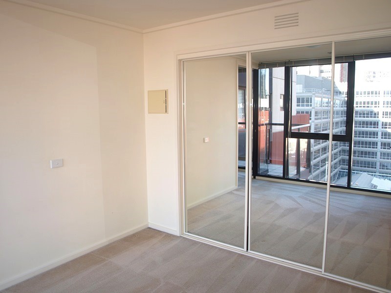 REF 080710/668 Bourke Street, Melbourne VIC 3000