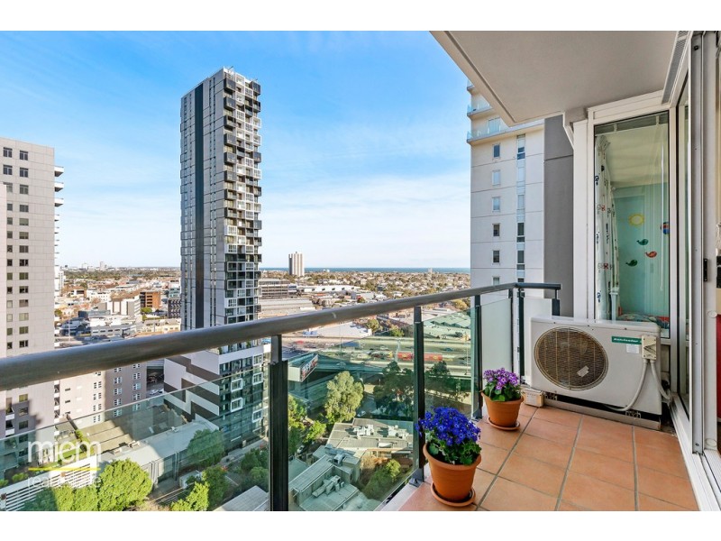 199/79 Whiteman Street, Southbank VIC 3006