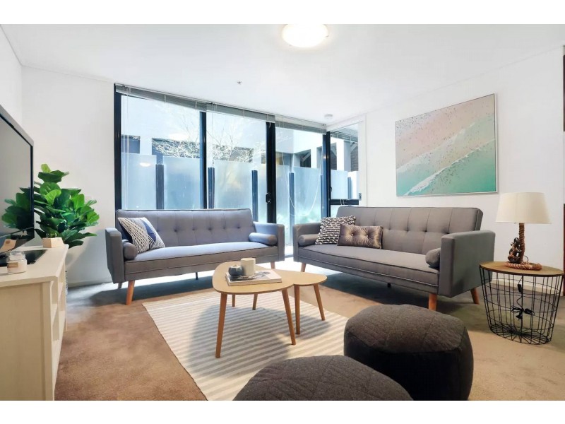 REF 08101/668 Bourke Street, Melbourne VIC 3000
