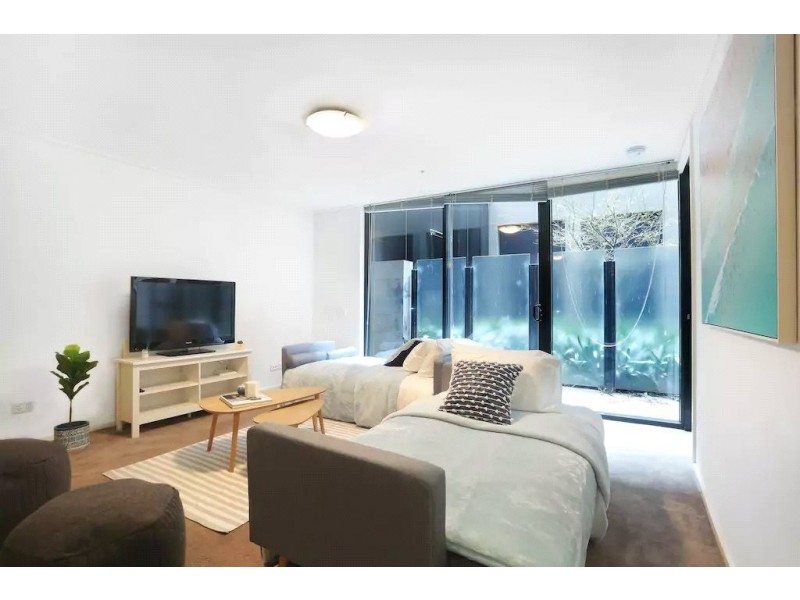REF 08101/668 Bourke Street, Melbourne VIC 3000