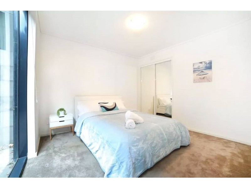 REF 08101/668 Bourke Street, Melbourne VIC 3000